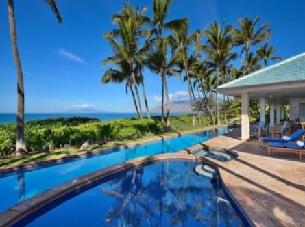 Florida vacation rental pool